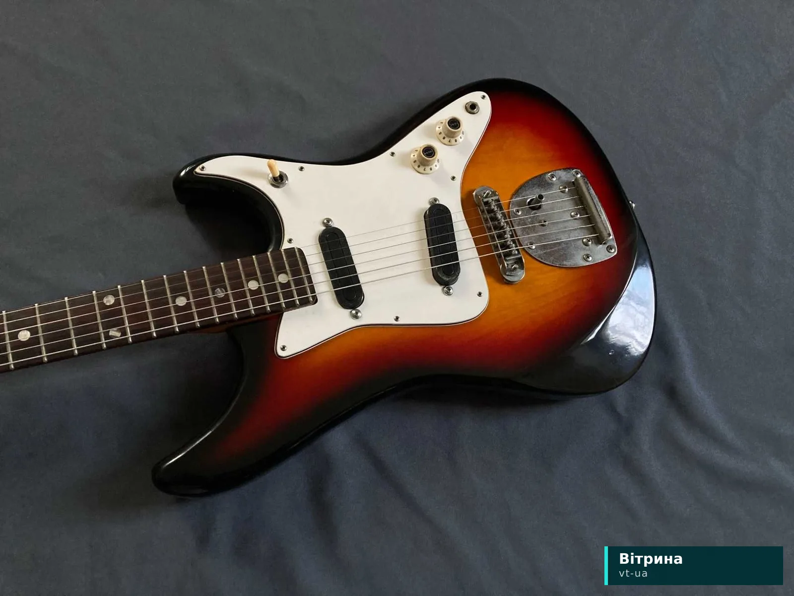Guyatone 70s stratocaster-jaguar cort squier fender tokai yamaha prs