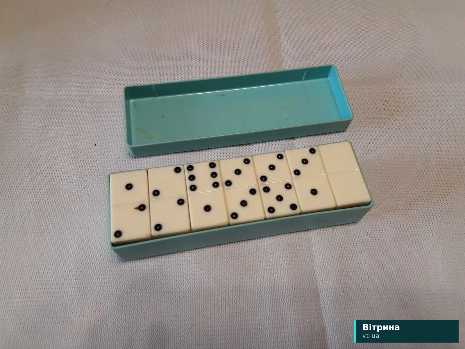 Нстольная игра "Домино"