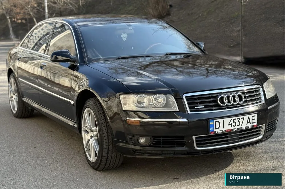 Audi A8 4.2 Газ/Бензин