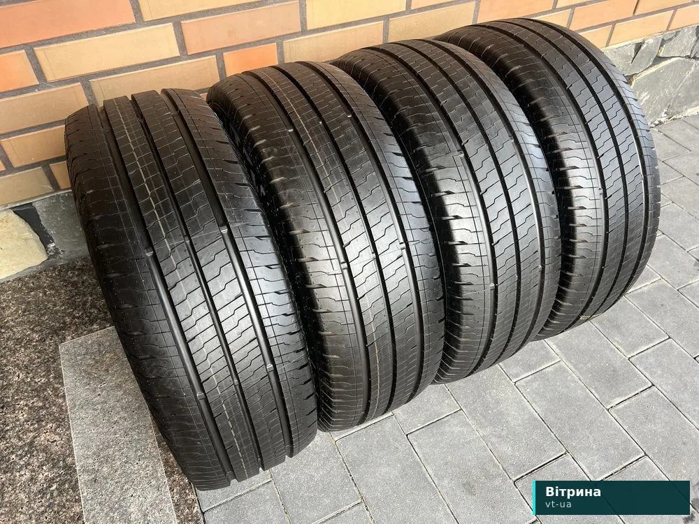 Комплект резини ( Шини ) 235 65 16C Continental з Німеччини ( Нові )