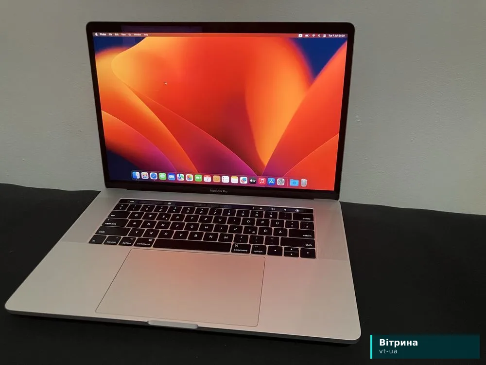 Macbook Pro 2017 15" 512/16GB i7 2.9 Touchbar Під ремонт/запчастини